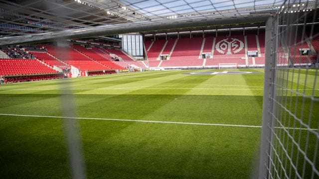 FSV Mainz 05 - Bayern München FSV Mainz 05 - Bayern München