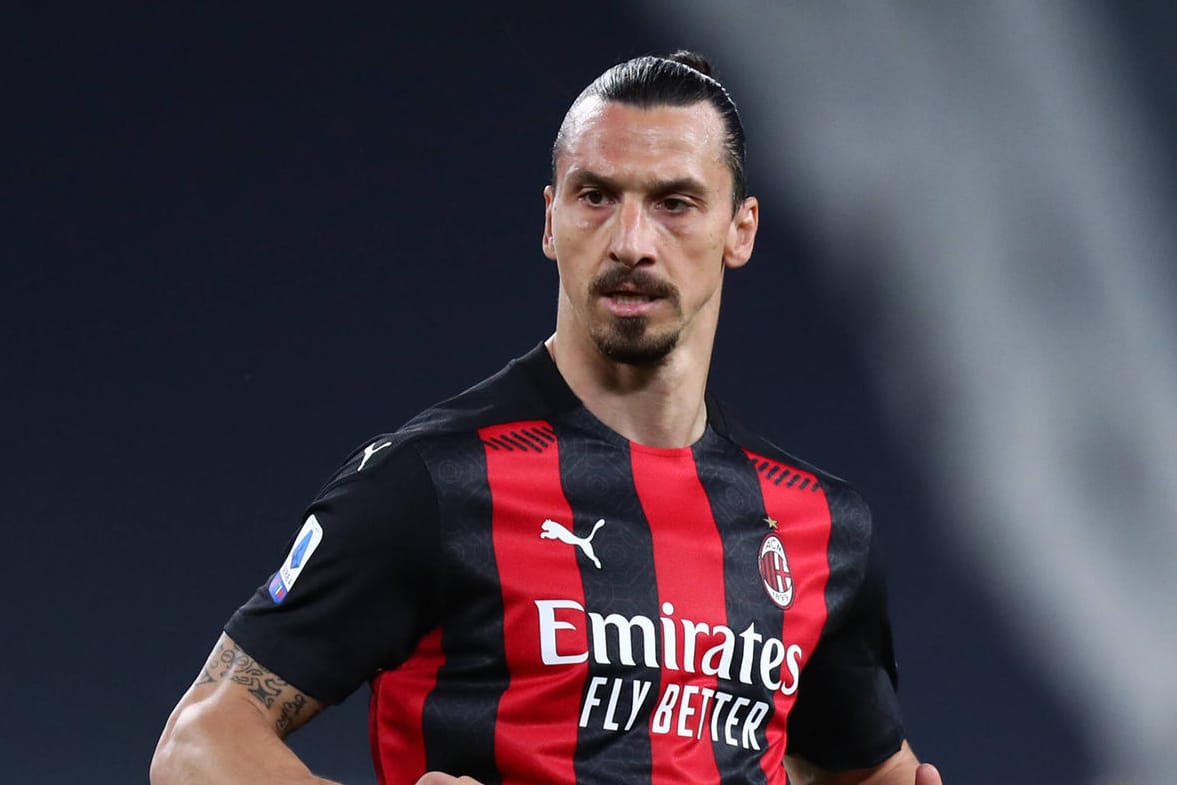 Zlatan Ibrahimovic: Der Superstar des AC Mailand ist erfolgreich am Knie operiert worden.