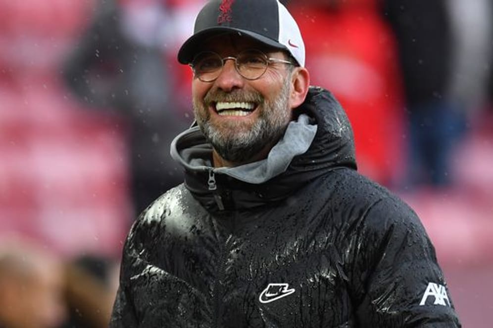Liverpools Coach Jürgen Klopp würde eine andere Taktik als Joachim Löw wählen.