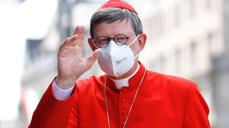 Rainer Maria Kardinal Woelki auf dem Weg zur Priesterweihe (Archivbild). Sein Erzbistum steht im Mittelpunkt der Missbrauchsvorwürfe.