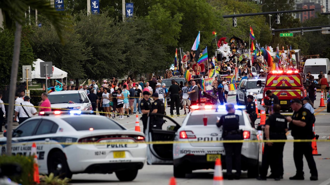 Der Tatort in Florida: Ein Mann fuhr in die Menschenmenge und tötete mindestens einen Teilnehmer.