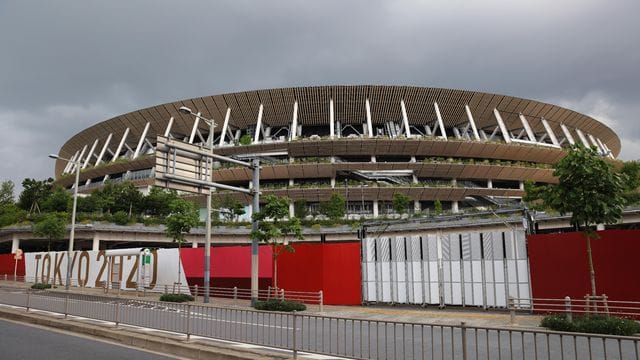 Austragungsort der Eröffnungsfeier der Olympischen Spiele: Das Nationalstadion in Tokio. Austragungsort der Eröffnungsfeier der Olympischen Spiele: Das Nationalstadion in Tokio.