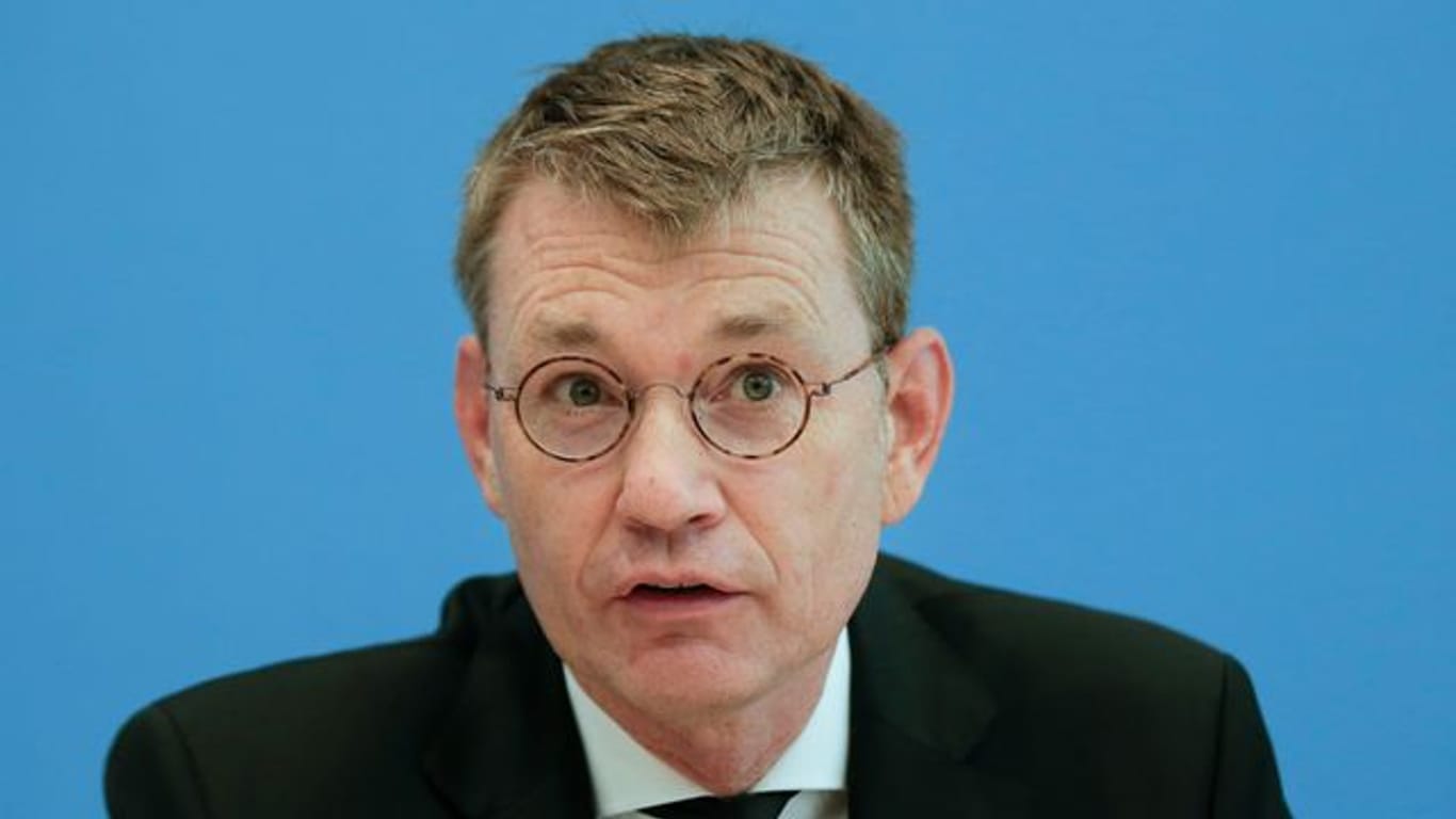 Prof. Jürgen Graf