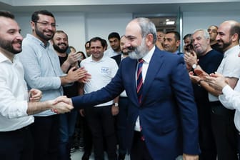 Nikol Paschinjan: Die Partei des amtierenden Premierministers von Armenien hat die meisten Stimmen erhalten.