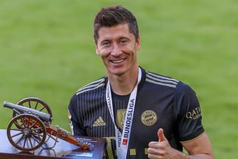 Robert Lewandowski: Der Stürmer mit der Torjägerkanone für die vergangene Saison.