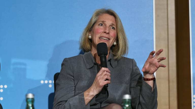 Spricht fließend Deutsch: Karen Donfried geht ins Außenministerium