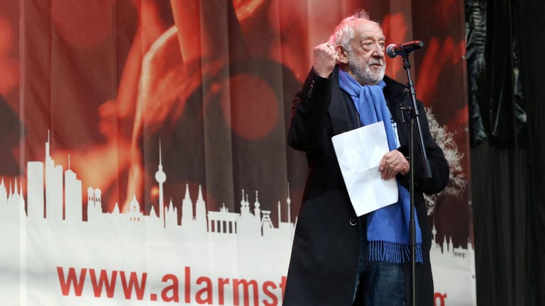 Prominente Unterstützer: Didi Hallervorden im Herbst 2020 bei einer "Alarmstufe Rot"-Demo.