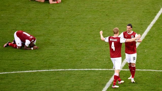 Die Österreicher jubelten kurz und bereiten sich nun auf Italien vor. Die Österreicher jubelten kurz und bereiten sich nun auf Italien vor.