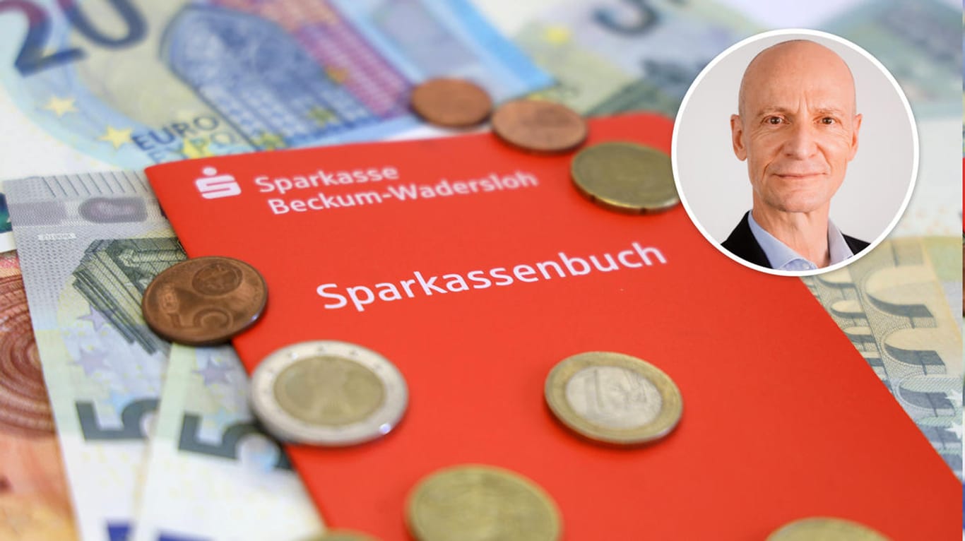Sparbuch (Symbolbild): Finanzexperte Gerd Kommer erklärt, warum das Geld auf dem Sparbuch in Gefahr ist.