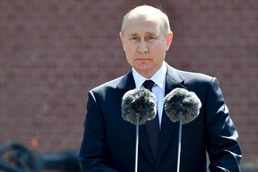 Wladimir Putin: Bei einer Zeremonie in Moskau gedachte der russische Präsident der im Zweiten Weltkrieg gefallenen Soldaten der Roten Armee.