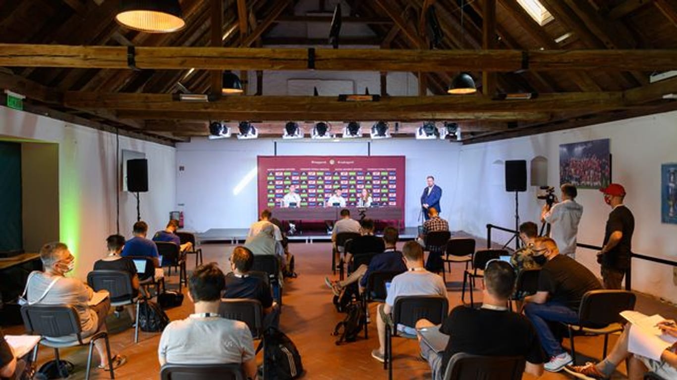 Die Pressekonferenz der Ungarn vor dem Deutschland-Spiel.