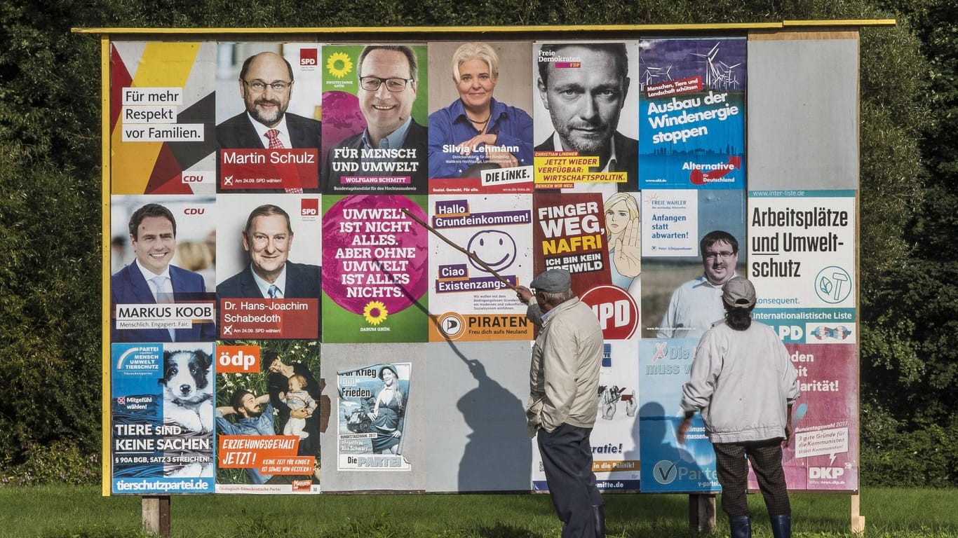 Wahlplakate zur Bundestagswahl 2017 (Symbolbild): Auch kleine Parteien kämpfen um Wählerstimmen.