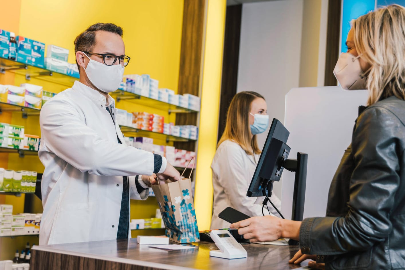 Gang zur Apotheke: Das E-Rezept könnte ihn überflüssig machen.