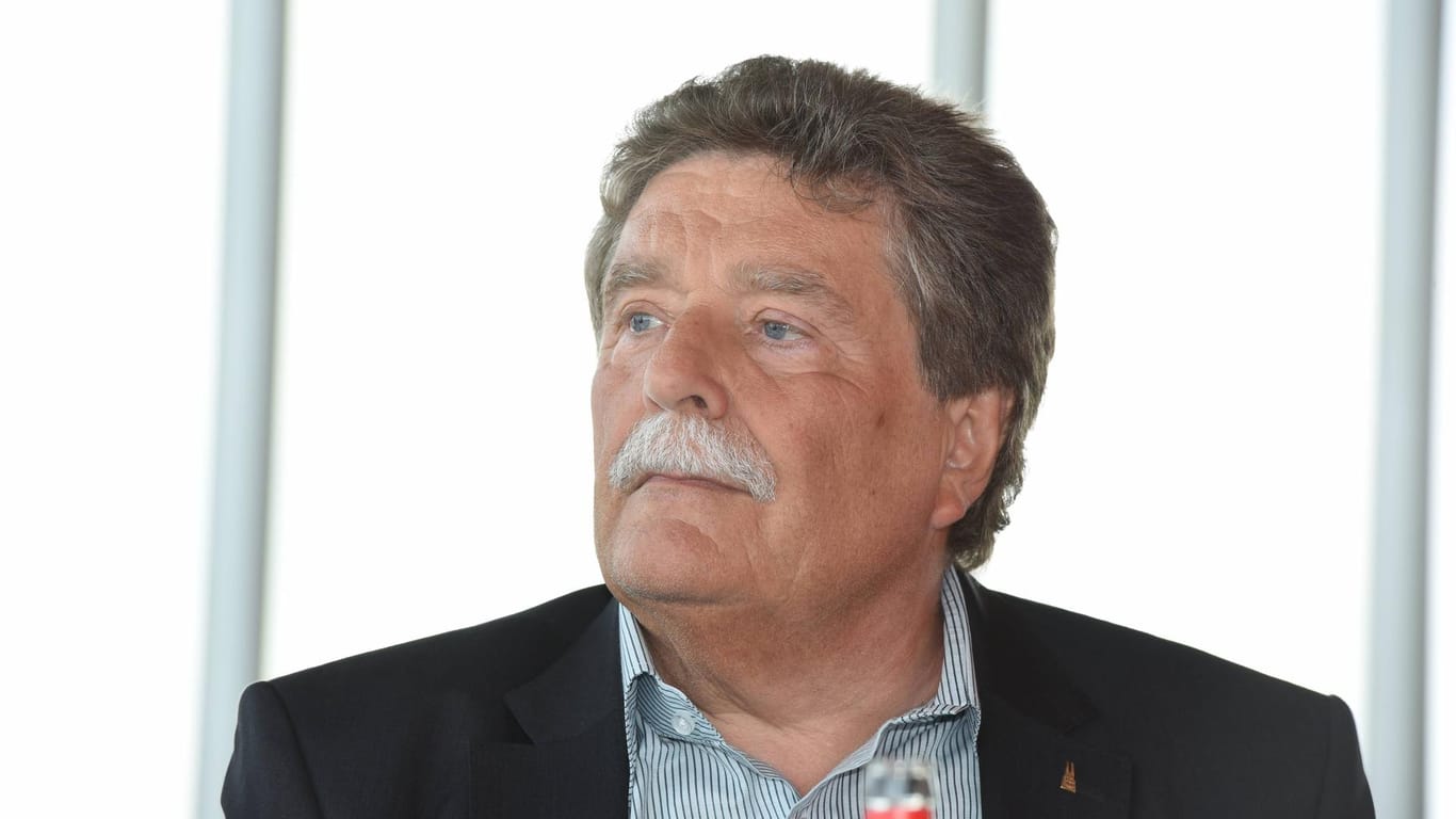 Fritz Schramma (Archivbild): Der CDU-Politiker war von 2000 bis 2009 Oberbürgermeister der Stadt Köln.