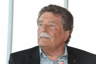 Fritz Schramma (Archivbild): Der CDU-Politiker war von 2000 bis 2009 Oberbürgermeister der Stadt Köln.