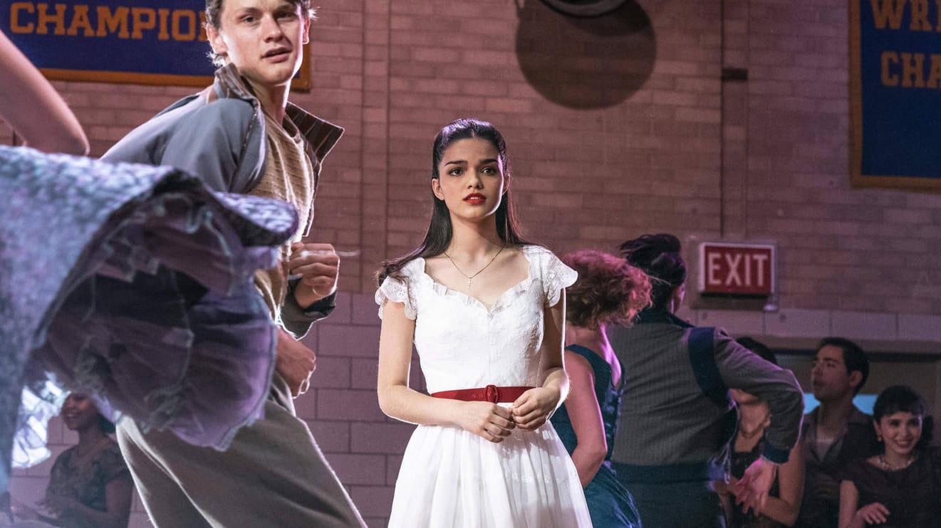 Rachel Zegler in dem Film West Side Story: Der Nachwuchs-Star hat die begehrte Schneewittchen-Rolle bekommen.