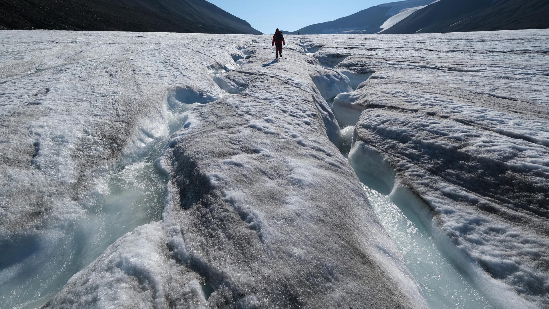 Sommerliche Hitze trifft auf Eis in der arktischen Region Norwegens: Im vergangenen Jahr war die Region Rekordtemperaturen von mehr als 20 Grad ausgesetzt.