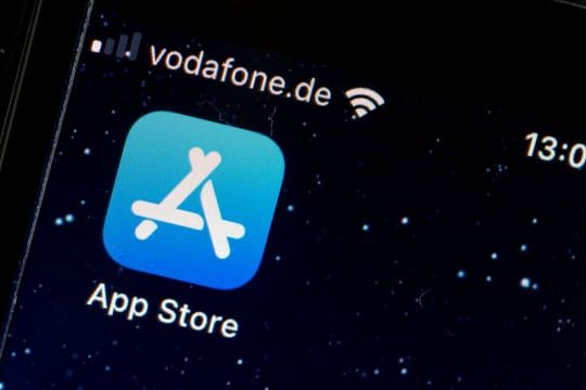 Apple stellt sich mit einer Warnung vor negativen Folgen für Verbraucher gegen Teile der EU-Pläne für neue Regeln im Digital-Geschäft.