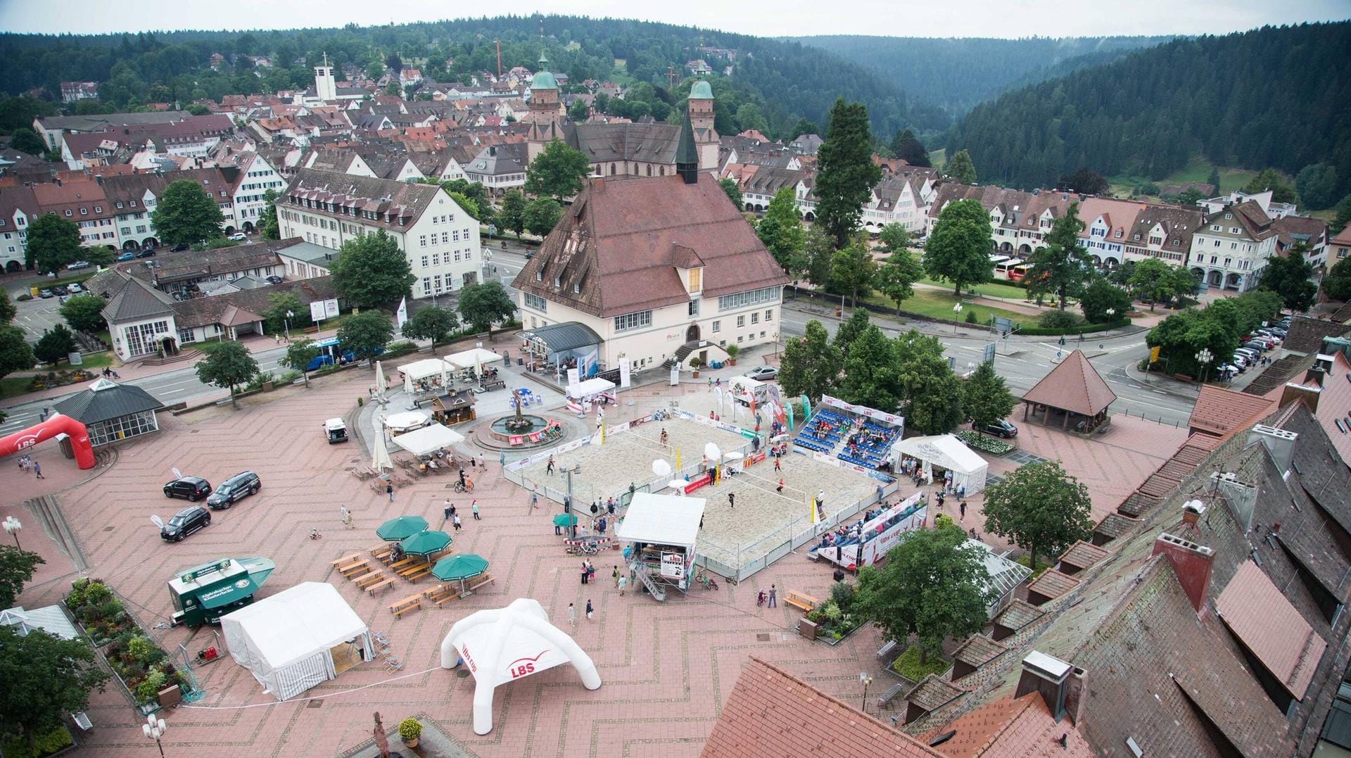 Blick auf Freudenstadt (Archivbild): Das Verschwinden einer 20-Jährigen aus Freudenstadt gibt weiter Rätsel auf.