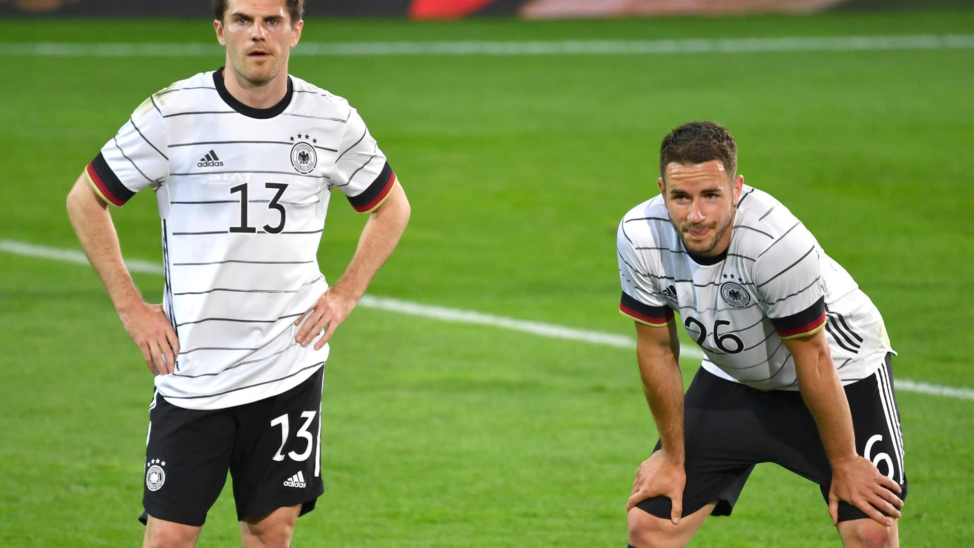 Jonas Hofmann (l.) und Christian Günter: die beiden Bundesligaspieler stehen gegen Ungarn nicht im DFB-Kader.