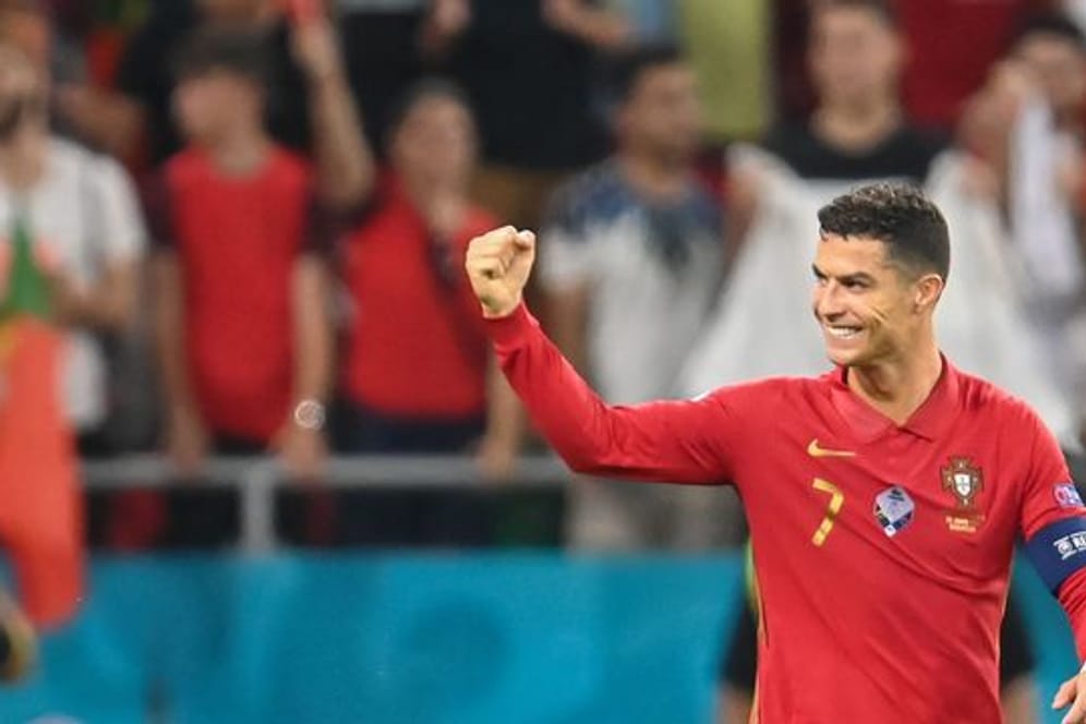 Ein Elfmetertor beschert Portugals Cristiano Ronaldo einen neuen Rekord.