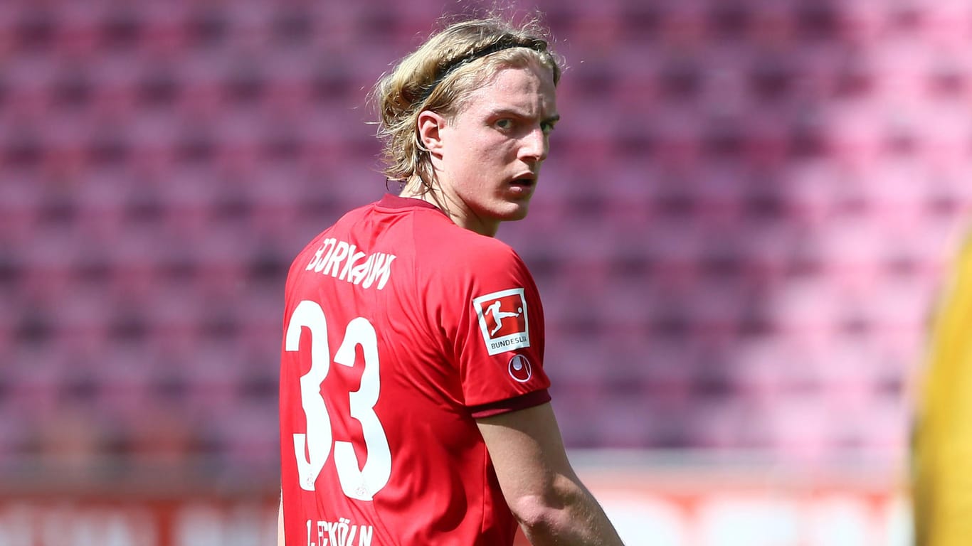 Sebastiaan Bornauw mit ernstem Blick (Archivbild): Der FC-Profi will Köln wohl verlassen.