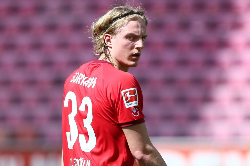Sebastiaan Bornauw mit ernstem Blick (Archivbild): Der FC-Profi will Köln wohl verlassen.