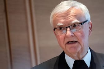 Erzbischof Heiner Koch, Bischof des Erzbistums Berlin: Die Frage zu seinem eigenen möglichen Rücktritt lässt ihn nicht los.
