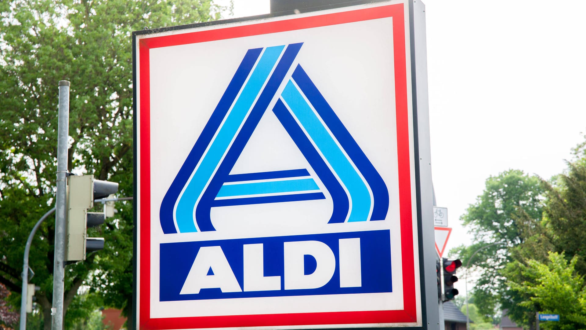 Aldi: Der Discounter geht einen großen Schritt in Richtung Nachhaltigkeit.