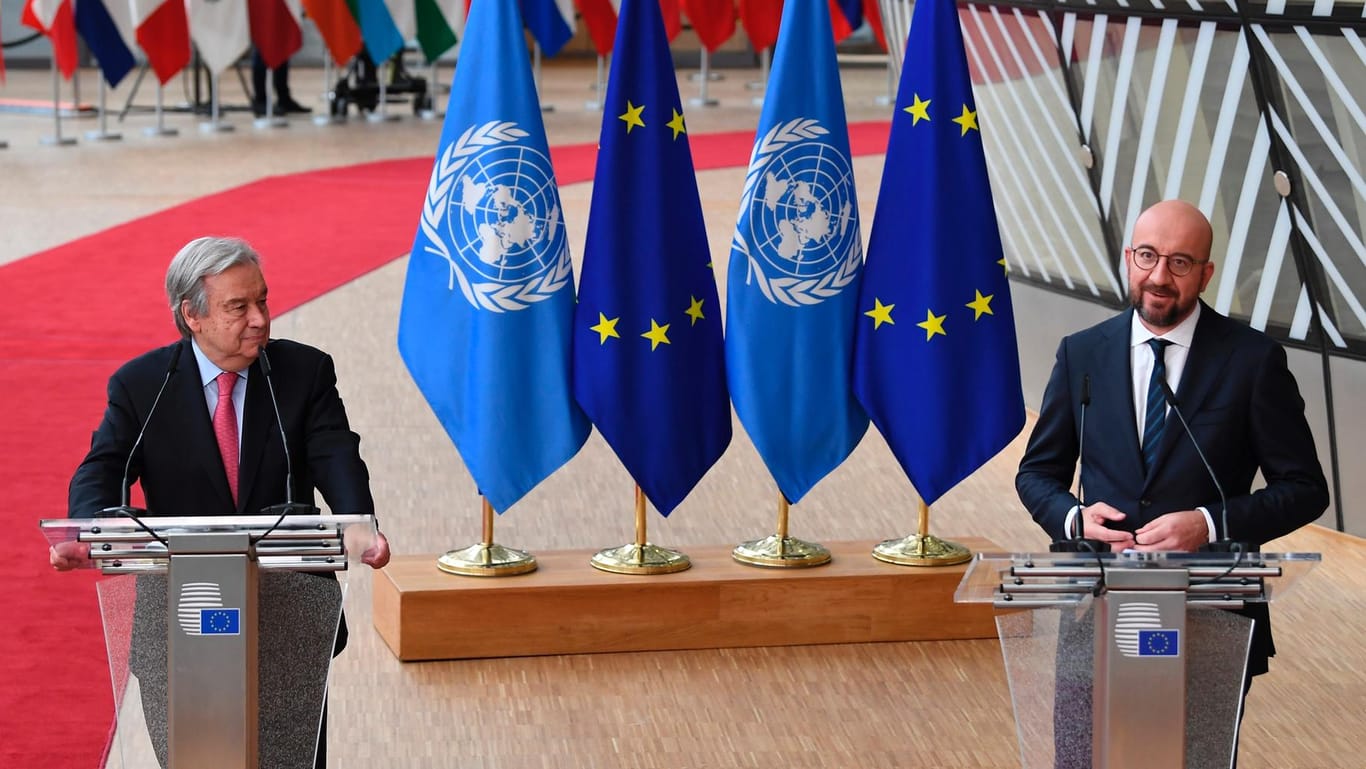 Generalsekretär der Vereinten Nationen, Antonio Guterres (l), und der Präsident des Europäischen Rates, Charles Michel: Die EU will mit der Türkei zunächst keine Gespräche wegen der Modernisierung der Zollunion führen.
