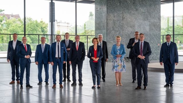 Besuch der Ministerpräsidenten der Neuen Nationalgalerie Besuch der Ministerpräsidenten der Neuen Nationalgalerie