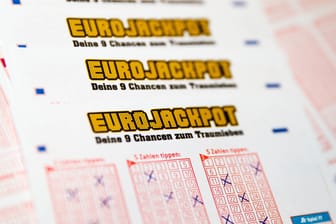 Ein Lottoschein für den Eurojackpot (Symbolbild). Ein Gewinn von 48 Millionen Euro geht nach Brandenburg.