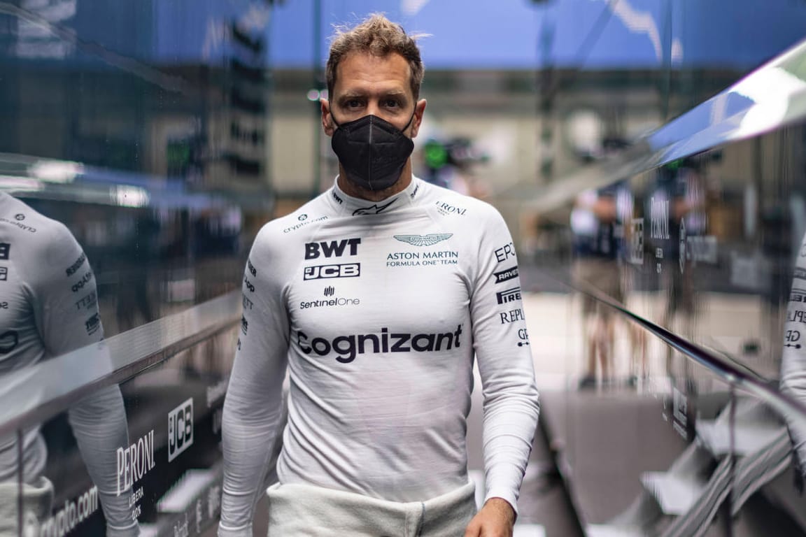 Formula 1: Sebastian Vettel wählt die Grünen und sieht Baerbock im Kanzleramt.