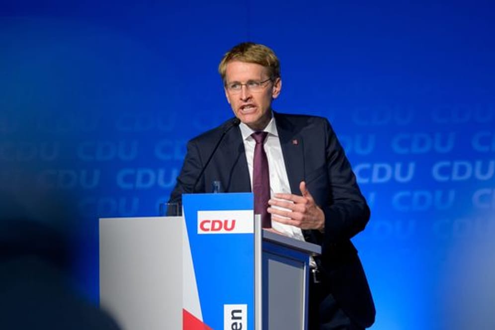 Daniel Günther (CDU) spricht bei einer Veranstaltung der CDU