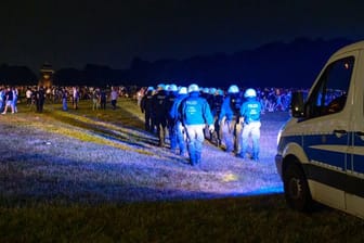 Polizei räumt Party - Hamburg