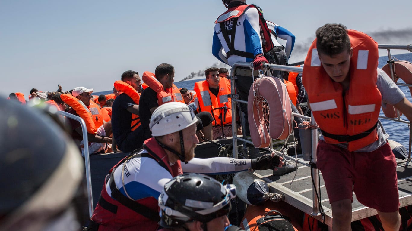 Migranten auf See: Die europäischen Städte bekennen sich bedingungslos zu humanitären Werten und dem Recht auf Asyl.
