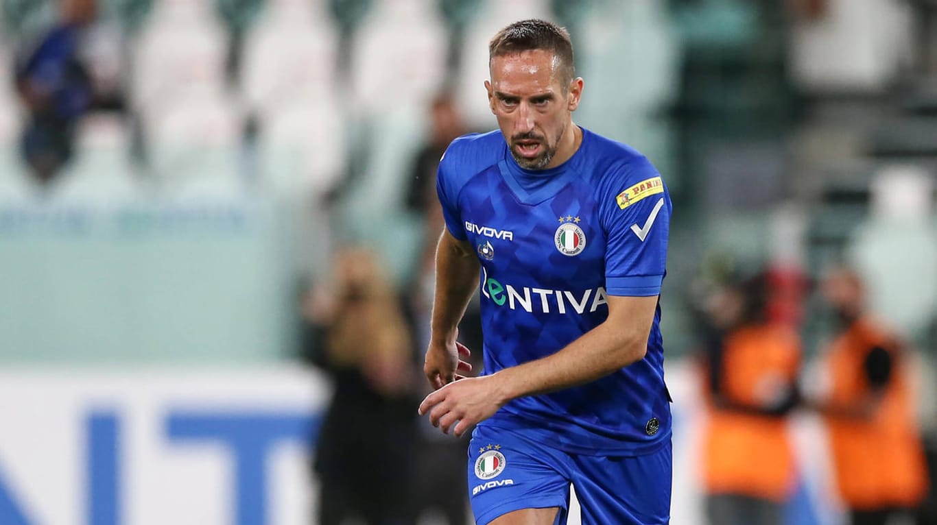 Franck Ribery: Der Ex-Bayern-Star verlässt wohl den italienischen Erstligisten AC Florenz.