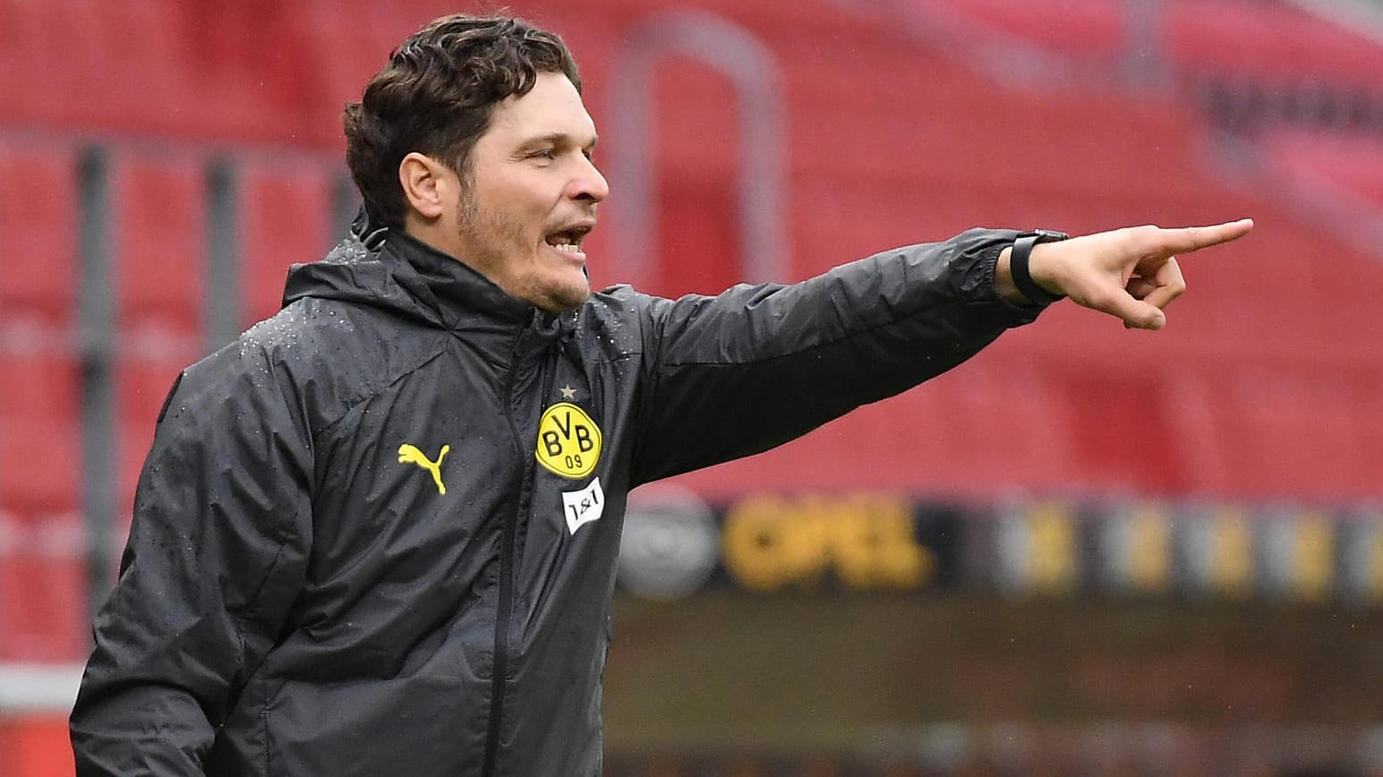 Edin Terzic: Der Fußballtrainer führte den BVB zum Pokalsieg.