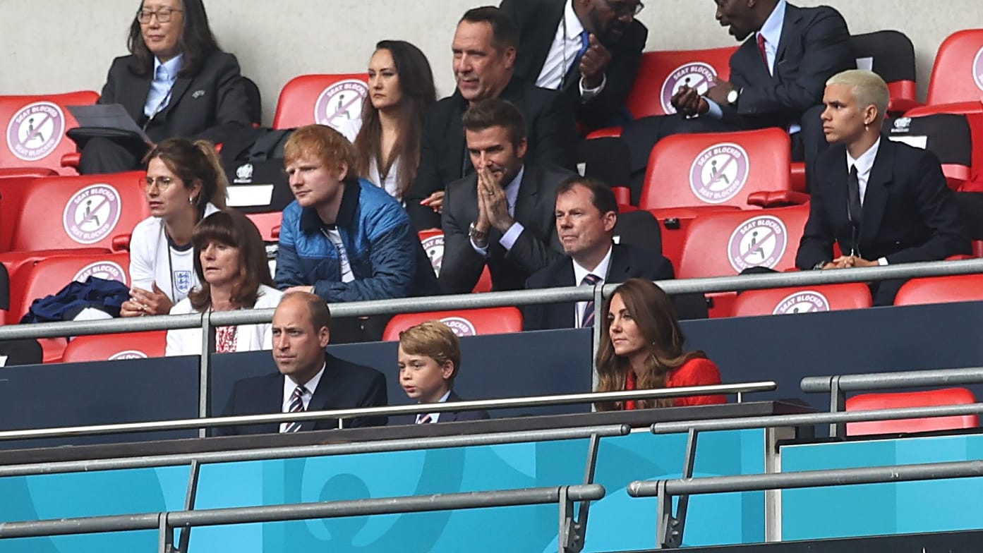 England gegen Deutschland: Auch die Promis schauten begeistert zu.