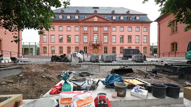 Sanierungsarbeiten Landtag Rheinland-Pfalz