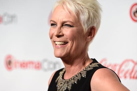 Jamie Lee Curtis erhält in Venedig den Goldenen Löwen für ihr Lebenswerk.