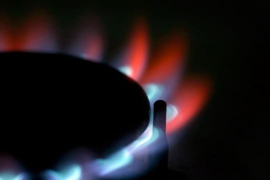 Mit durchschnittlich 6,2 Cent pro Kilowattstunde liegt Deutschland beim Gaspreis EU-weit im Mittelfeld.