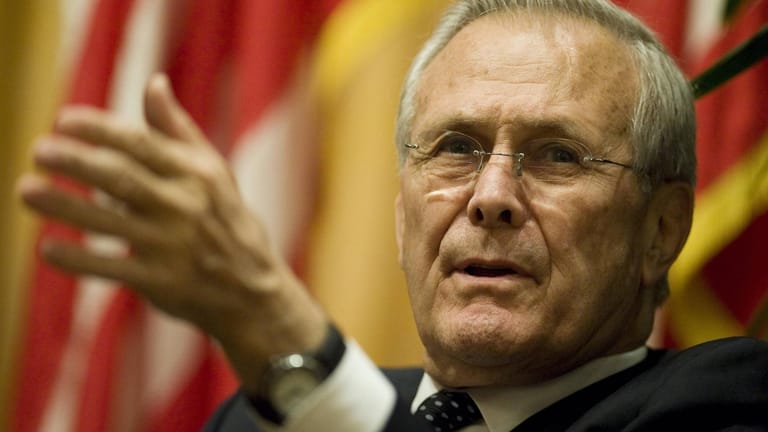 Donald Rumsfeld: Der Ex-US-Verteidigungsminister liebte Konflikte.