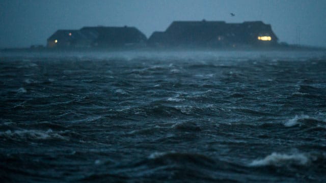 An der Küste droht eine schwere Sturmflut