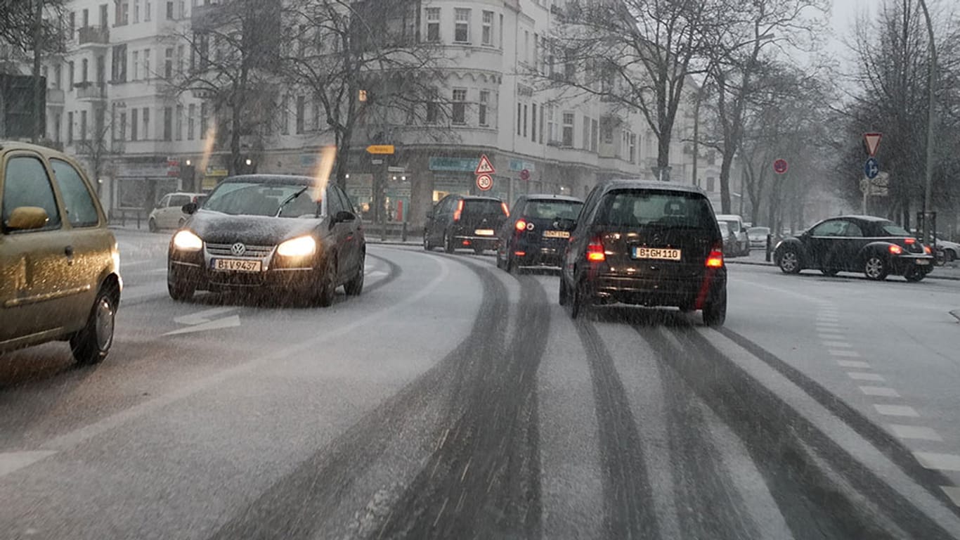 Schneeregen in Berlin: An den Weihnachtsfeiertagen wird es kälter.