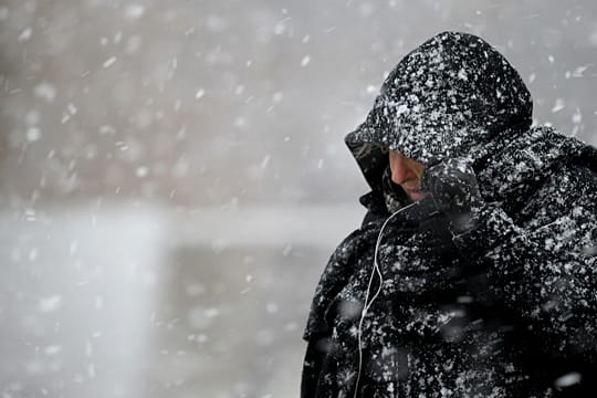 Der Winter macht es sich in Deutschland gemütlich