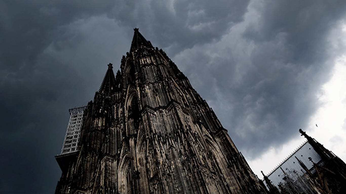 Auch über Köln können sich schwere Gewitter zusammenbrauen.