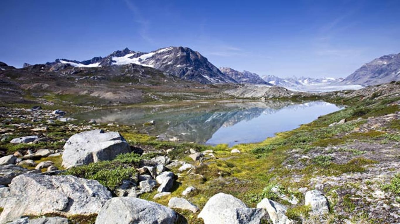 Grönland, als das grüne Land, wird durch die Eisschmelze seinem Namen an immer mehr Stellen gerecht.