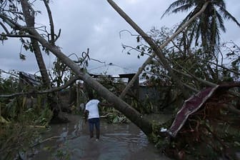 Verwüstung und Seuchengefahr in Haiti nach Hurrikan "Matthew".