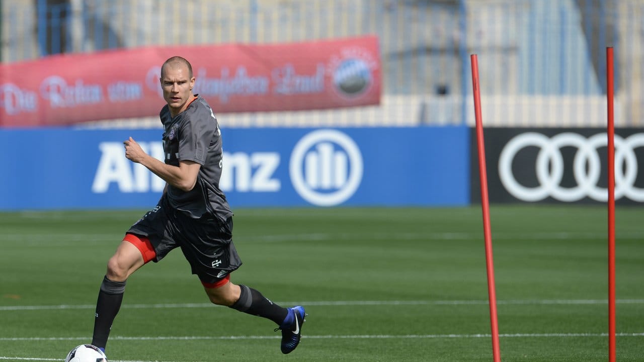 Holger Badstuber geht auf Leihbasis zum FC Schalke 04. Holger Badstuber geht auf Leihbasis zum FC Schalke 04.